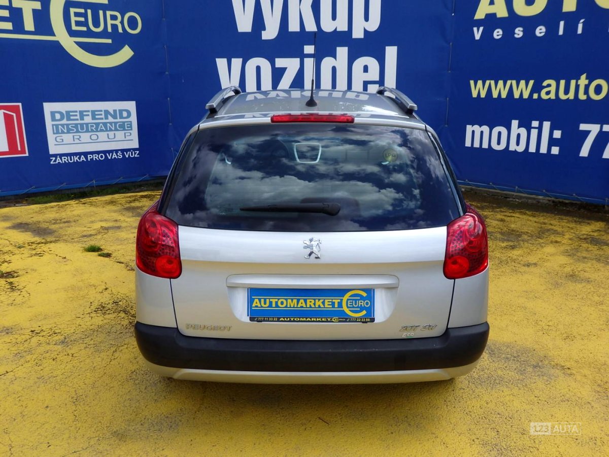 Peugeot 207, 2009 - pohled č. 5