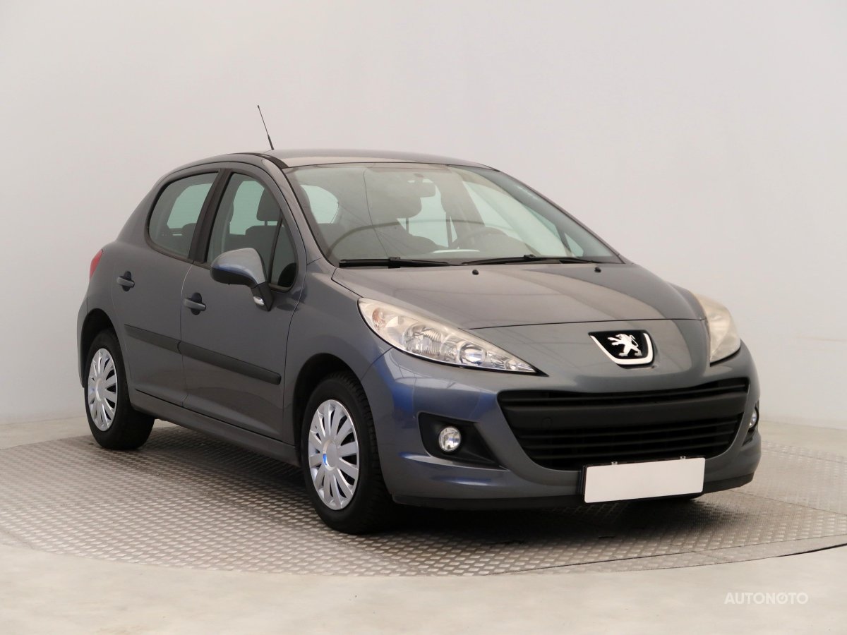 Peugeot 207, 2011 - celkový pohled