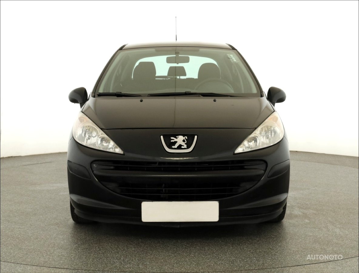 Peugeot 207, 2007 - pohled č. 2