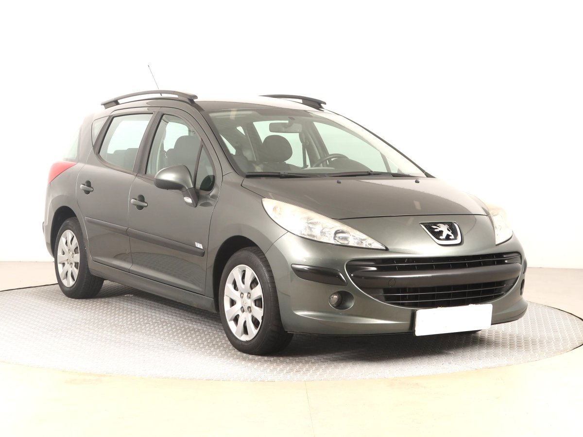 Peugeot 207, 2007 - pohled č. 1