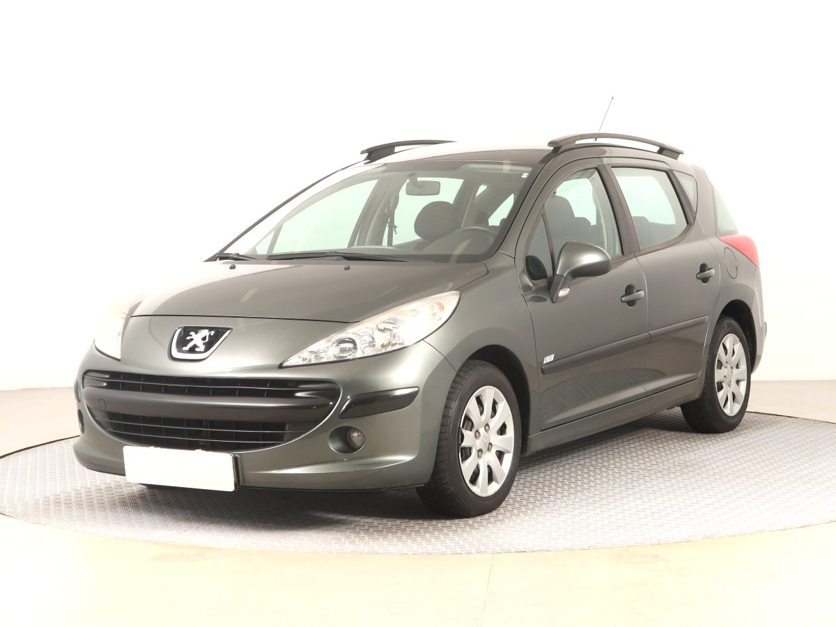 Peugeot 207, 2007 - pohled č. 3