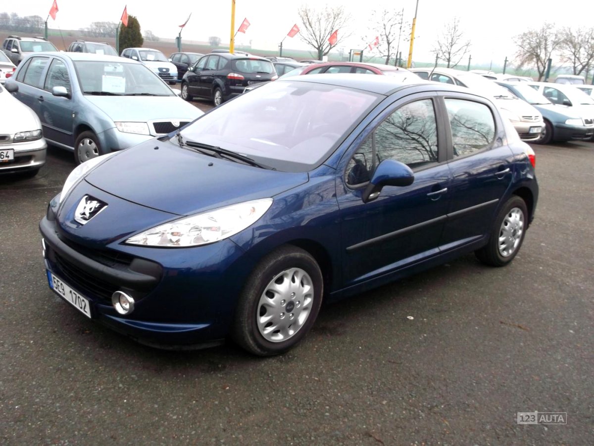 Peugeot 207, 2009 - celkový pohled