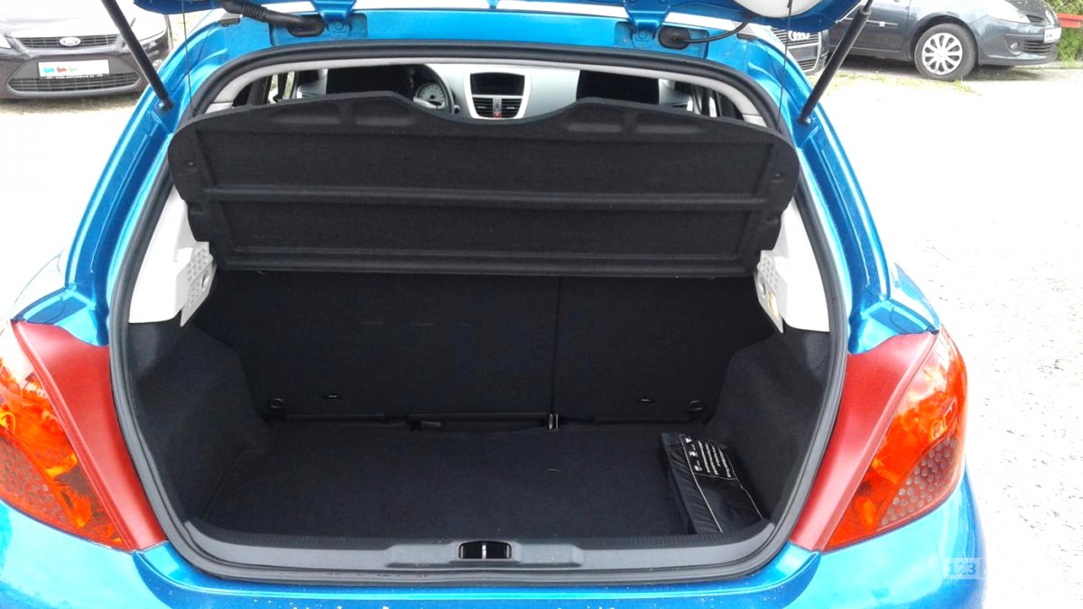 Peugeot 207, 2007 - pohled č. 10