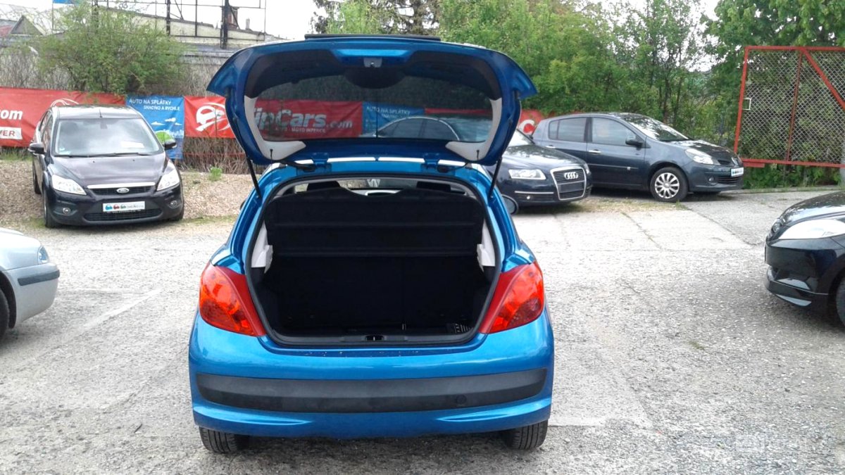 Peugeot 207, 2007 - pohled č. 9