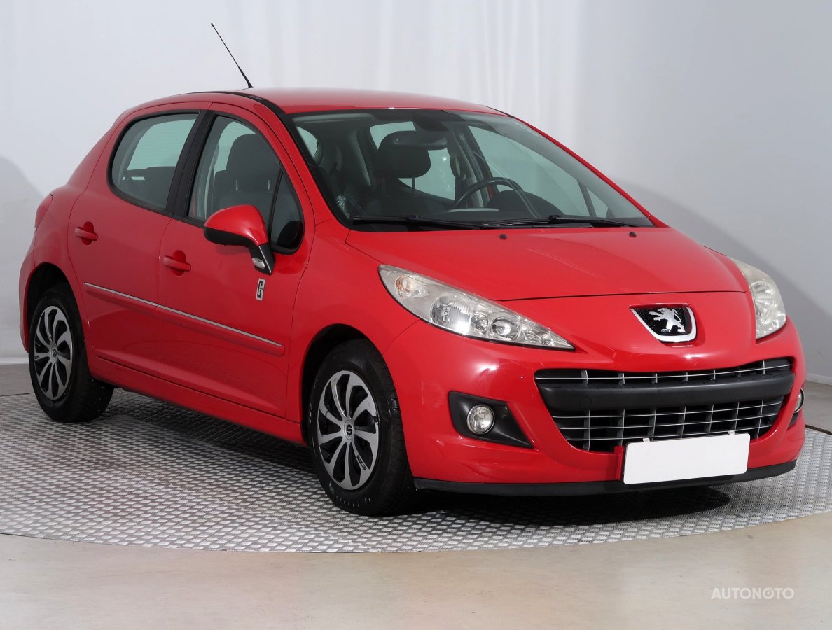 Peugeot 207, 2011 - pohled č. 1