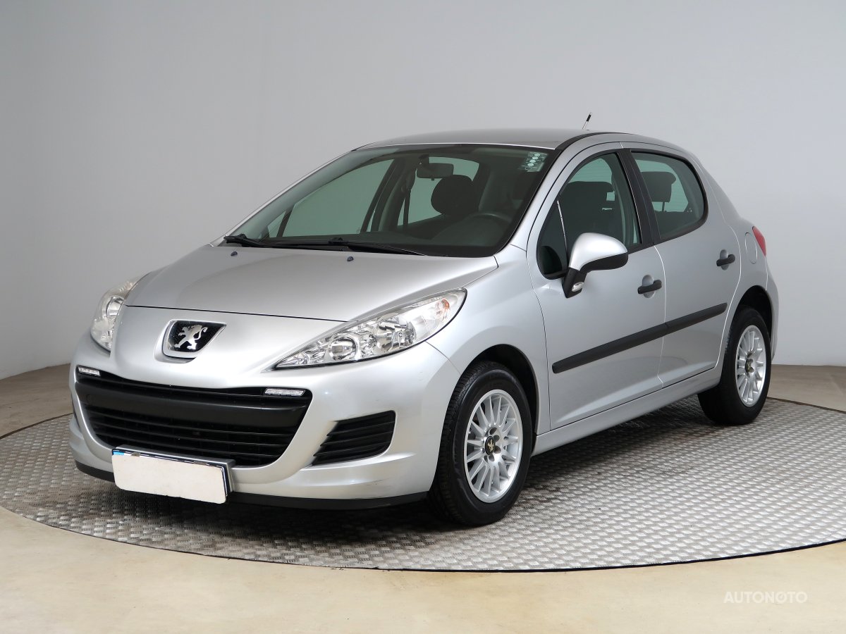 Peugeot 207, 2009 - pohled č. 3