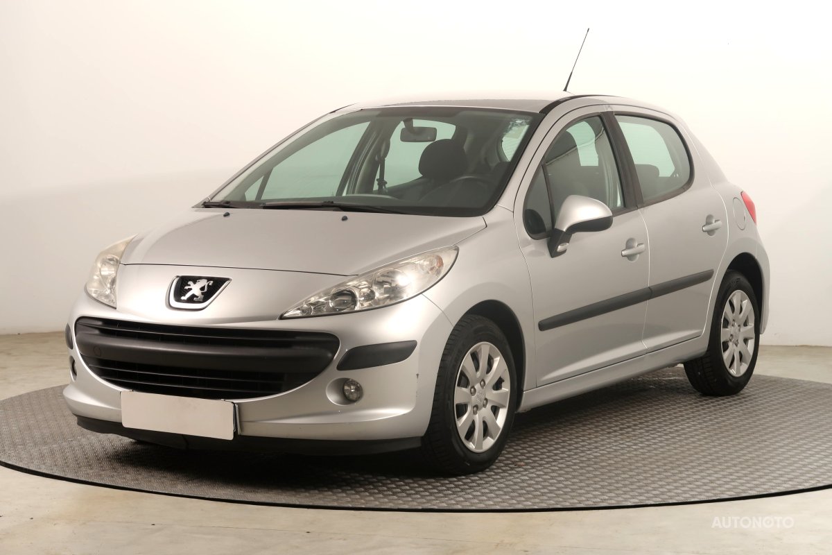 Peugeot 207, 2009 - pohled č. 3