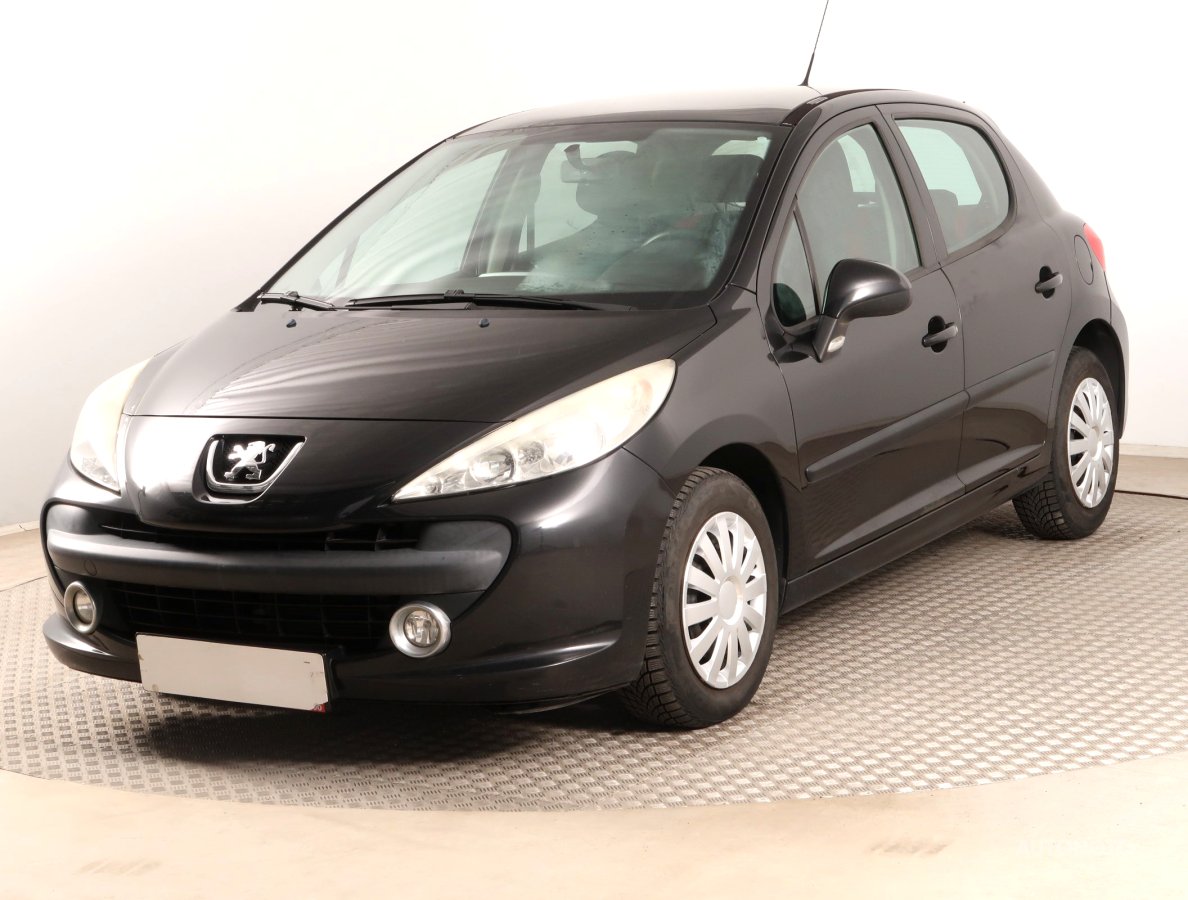 Peugeot 207, 2009 - pohled č. 3