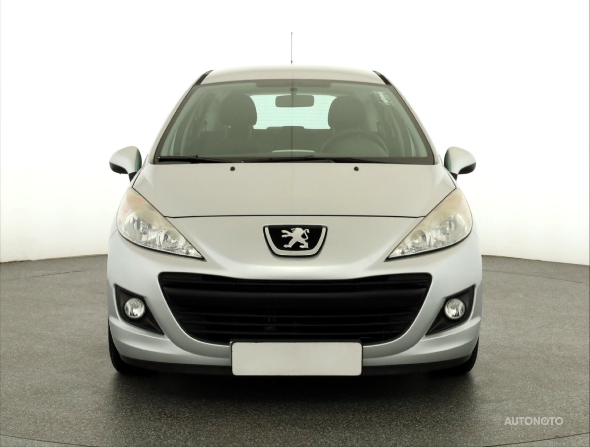 Peugeot 207, 2012 - pohled č. 2