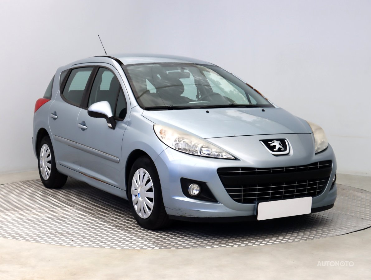 Peugeot 207, 2012 - celkový pohled