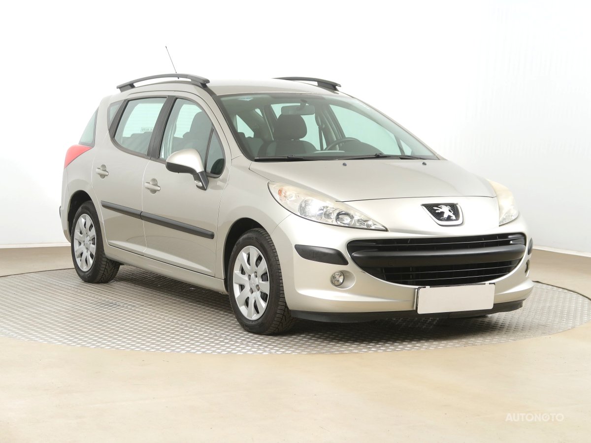 Peugeot 207, 2008 - celkový pohled