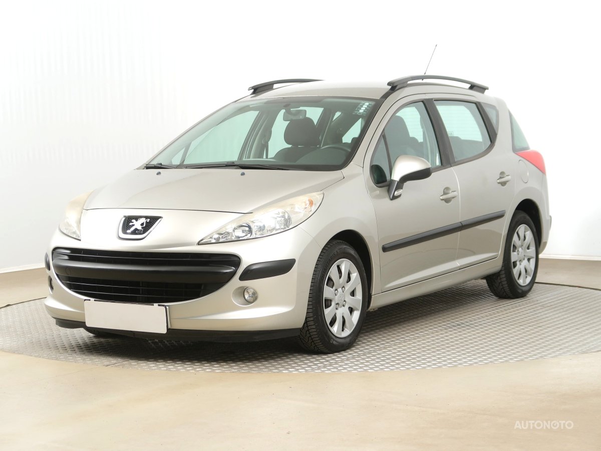 Peugeot 207, 2008 - pohled č. 3