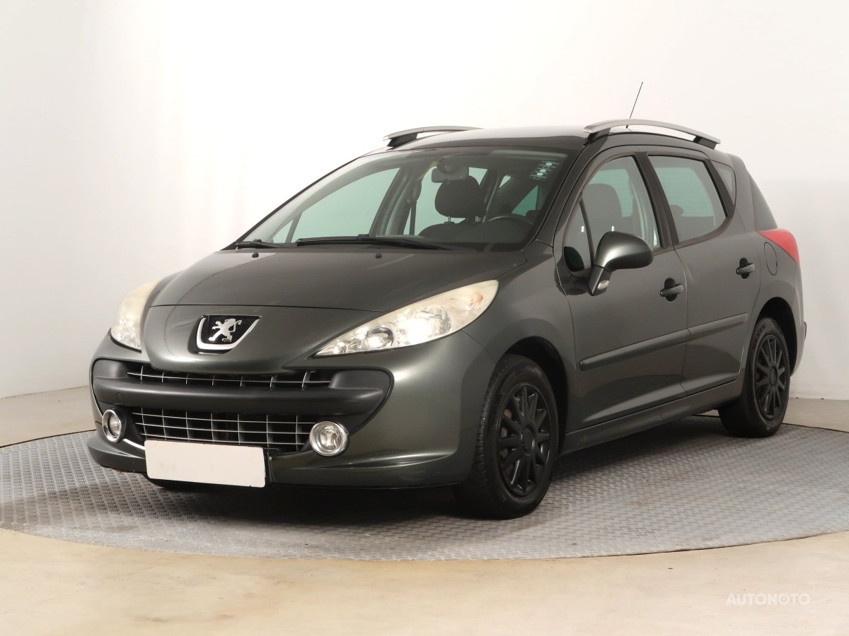 Peugeot 207, 2008 - pohled č. 3