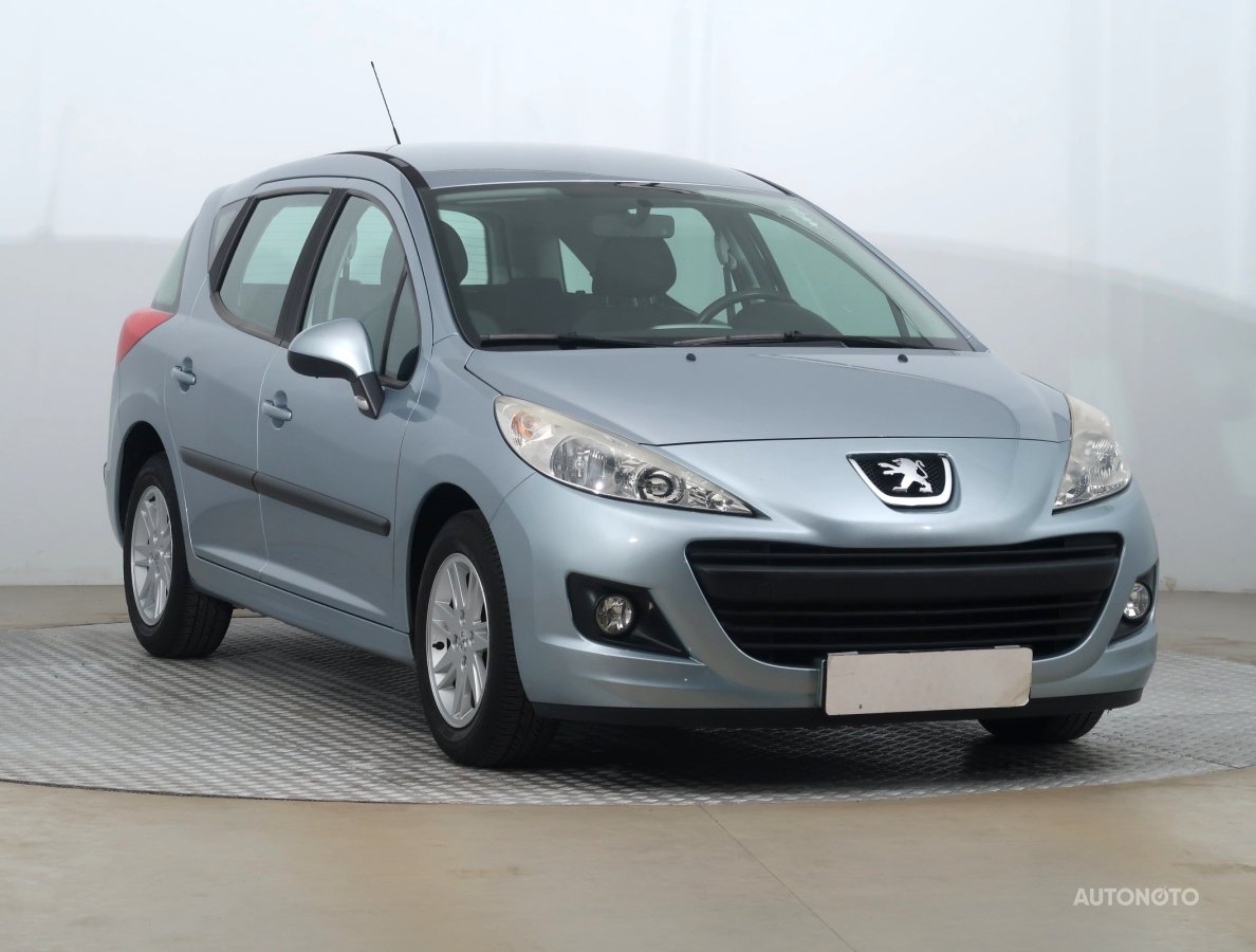 Peugeot 207, 2011 - celkový pohled