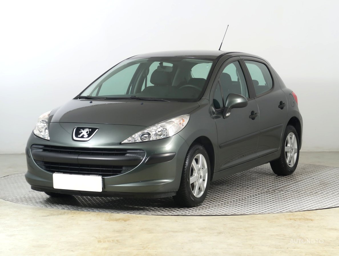 Peugeot 207, 2007 - pohled č. 3