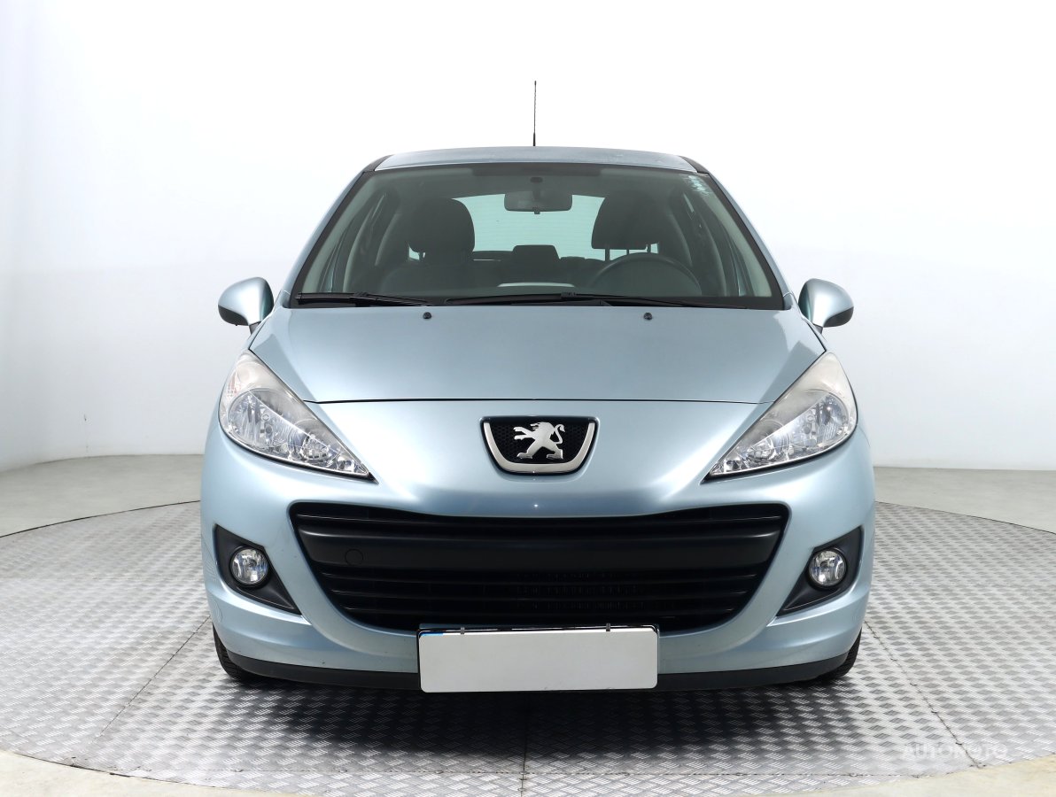 Peugeot 207, 2011 - pohled č. 2