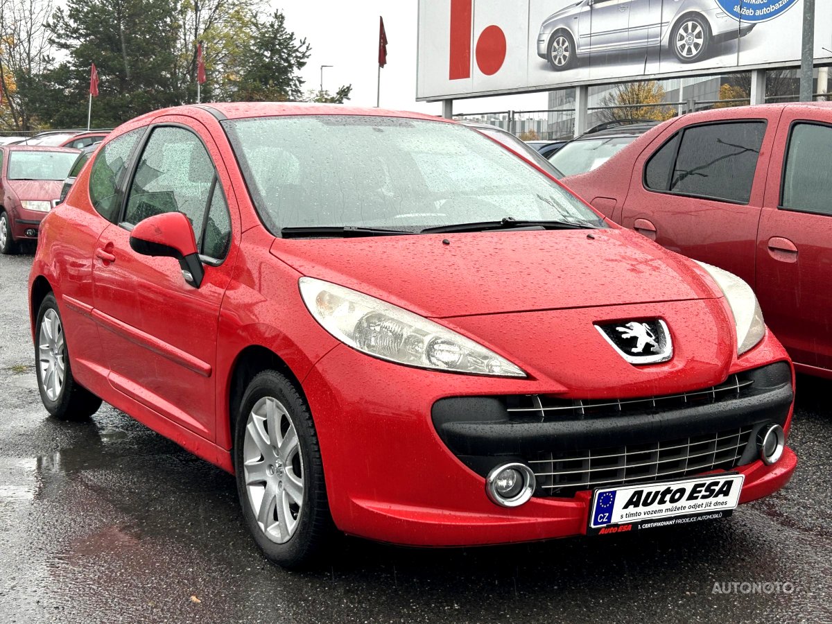 Peugeot 207, 2008 - celkový pohled