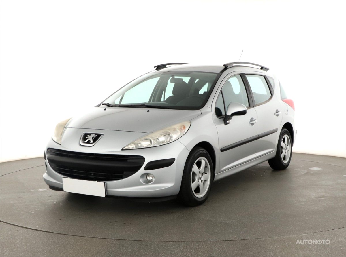 Peugeot 207, 2009 - pohled č. 3