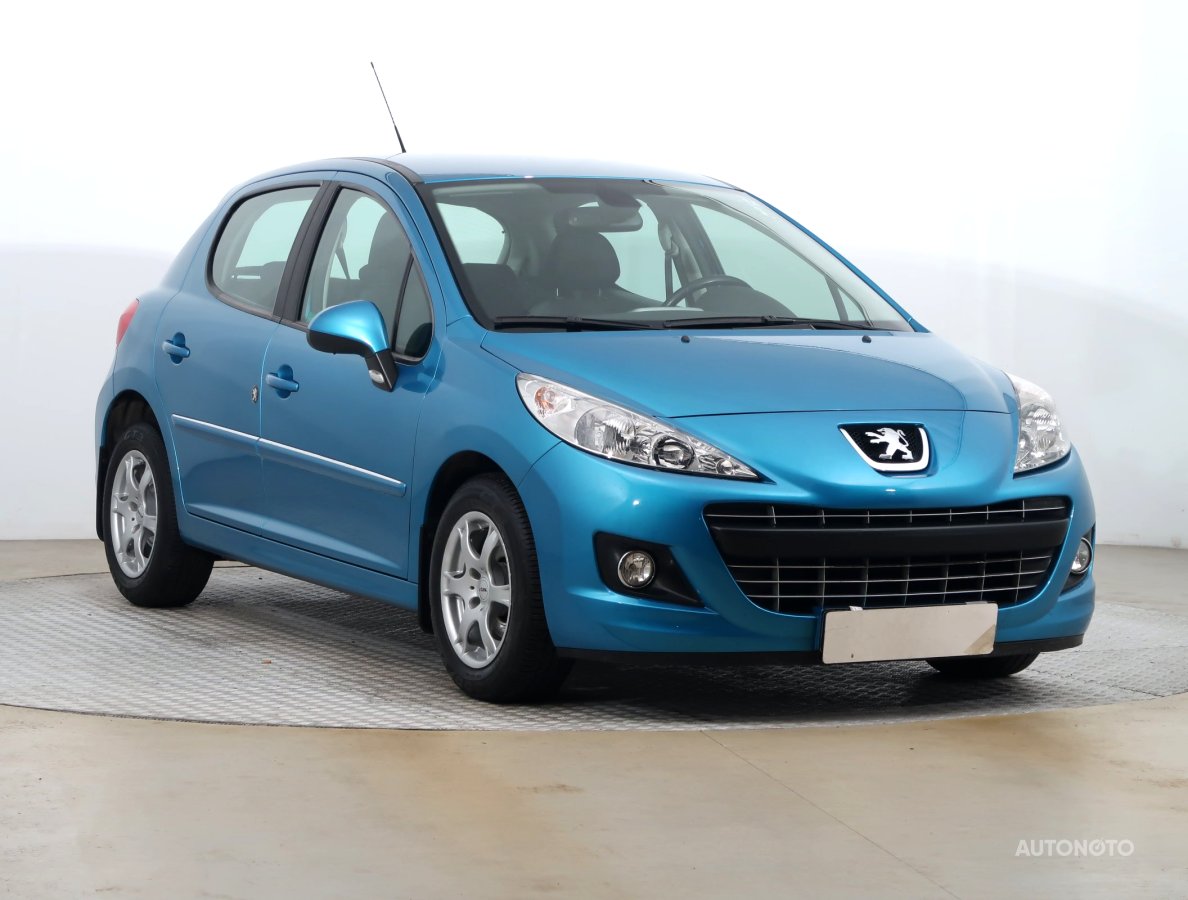 Peugeot 207, 2011 - celkový pohled