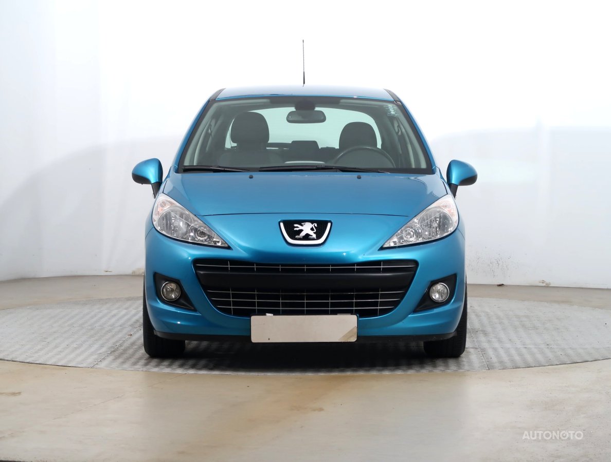 Peugeot 207, 2011 - pohled č. 2