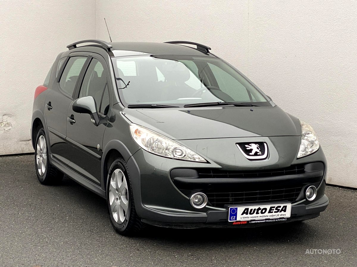 Peugeot 207, 2008 - celkový pohled