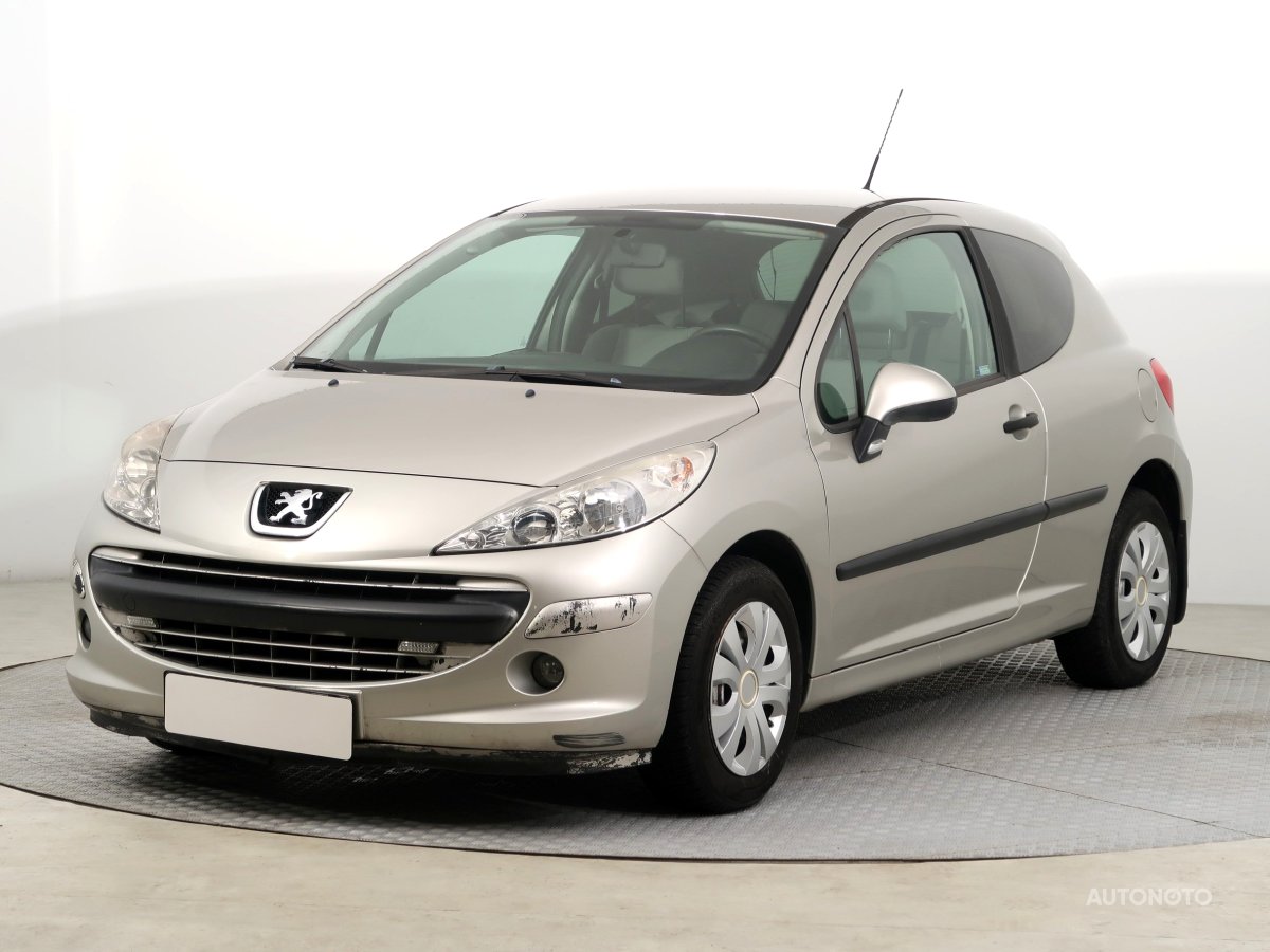 Peugeot 207, 2007 - pohled č. 3