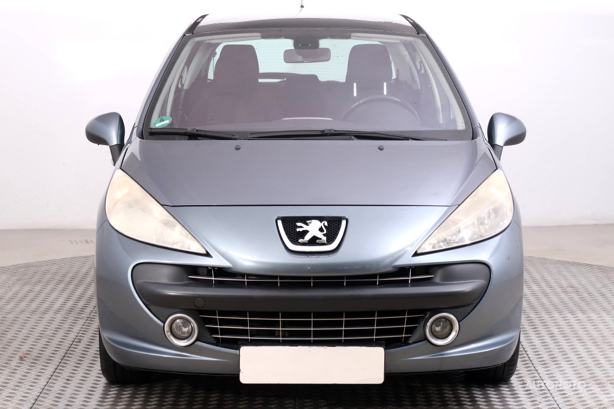 Peugeot 207, 2006 - pohled č. 2