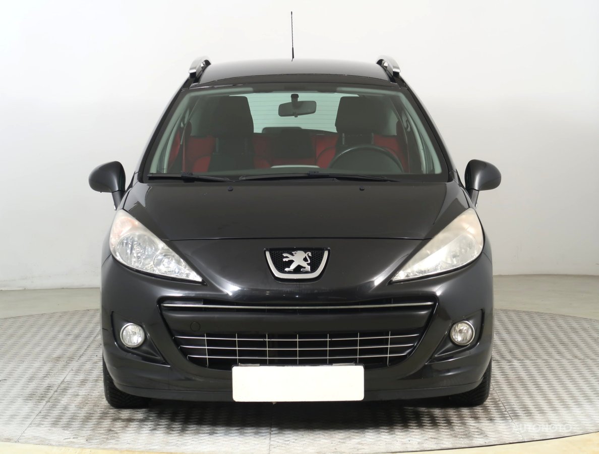 Peugeot 207, 2012 - pohled č. 2