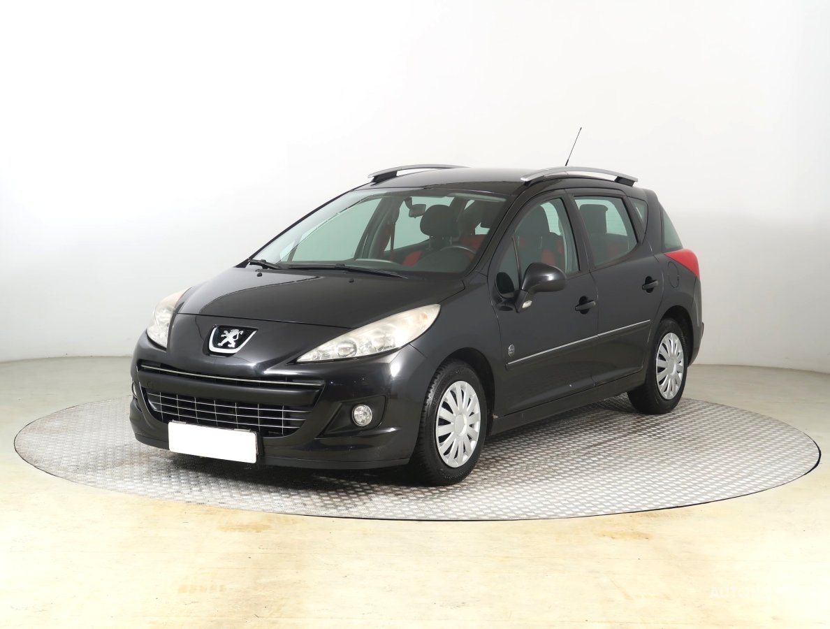 Peugeot 207, 2012 - pohled č. 3