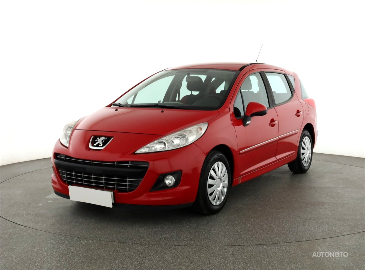 Peugeot 207, 2013 - pohled č. 3