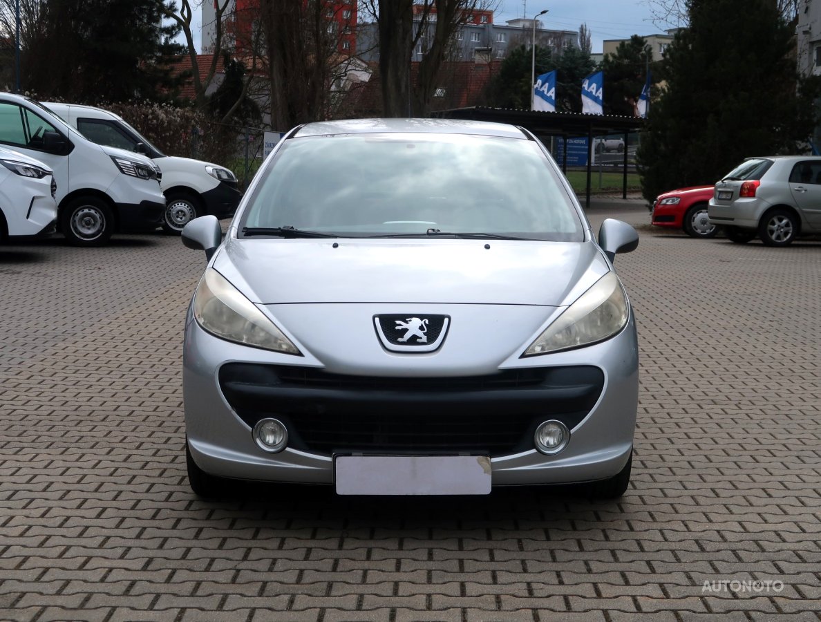 Peugeot 207, 2008 - pohled č. 2