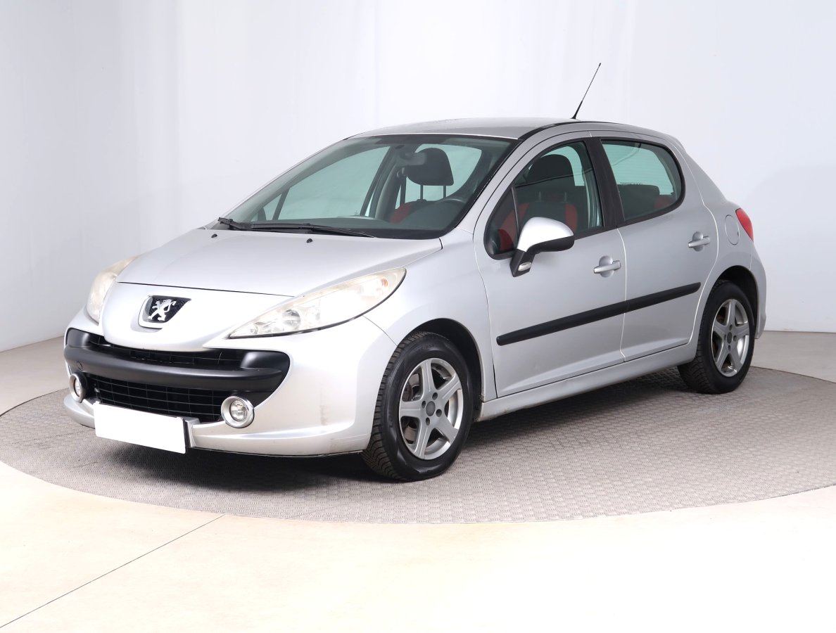 Peugeot 207, 2009 - pohled č. 3