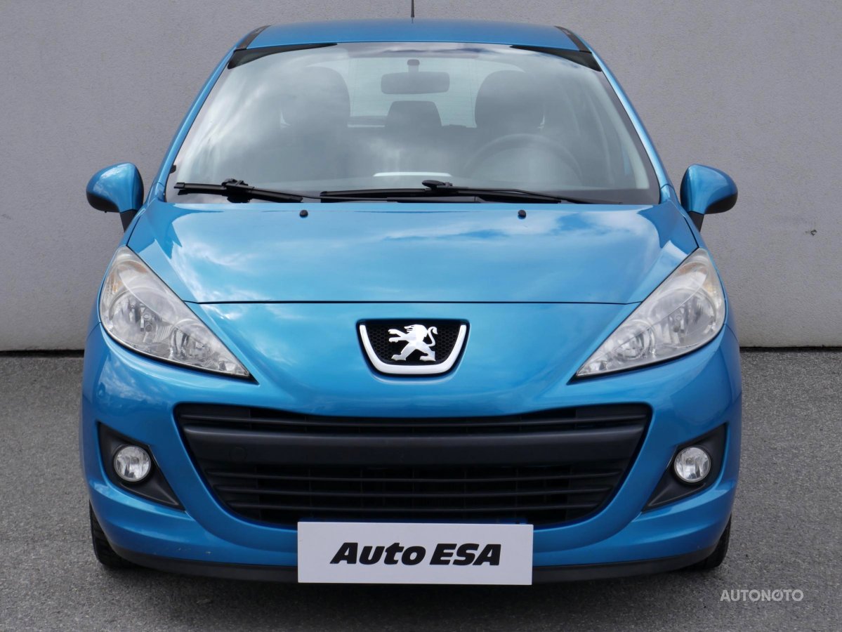 Peugeot 207, 2011 - pohled č. 2