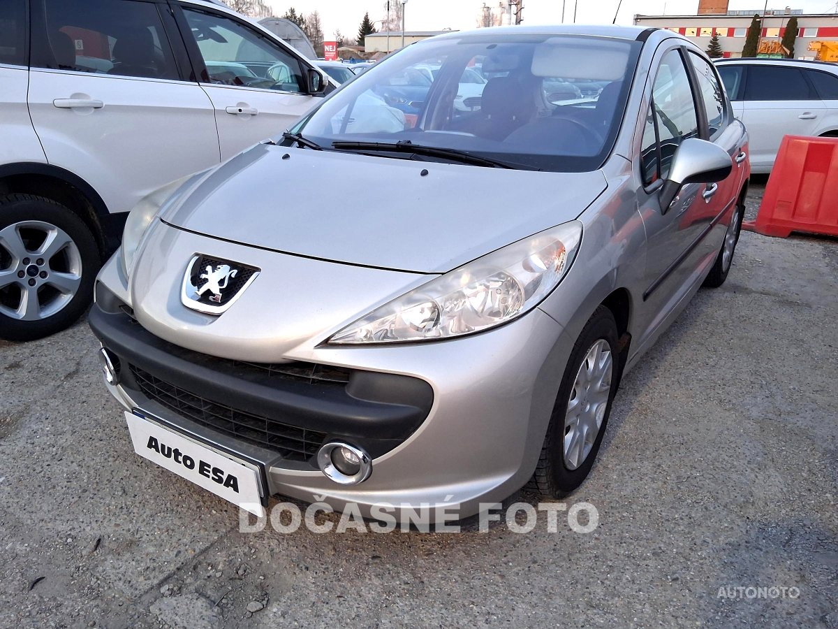 Peugeot 207, 2007 - pohled č. 1