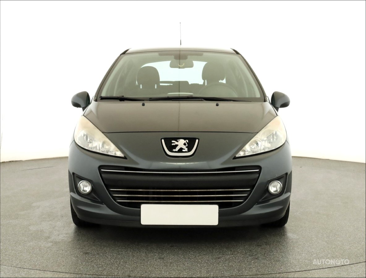 Peugeot 207, 2010 - pohled č. 2