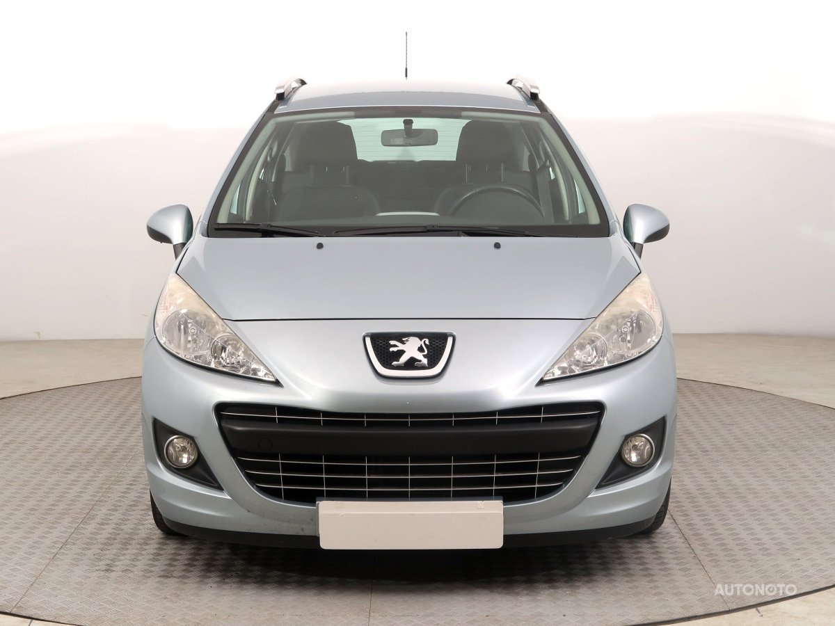 Peugeot 207, 2012 - pohled č. 2