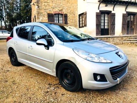 Peugeot 207, 2010 - pohled č. 5