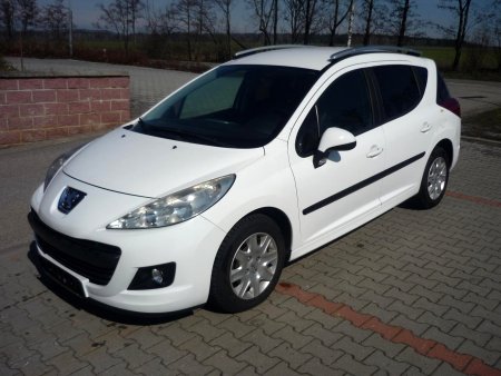 Peugeot 207, 2010 - pohled č. 2