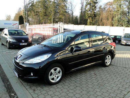 Peugeot 207, 2011 - pohled č. 2
