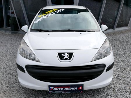 Peugeot 207, 2007 - pohled č. 3
