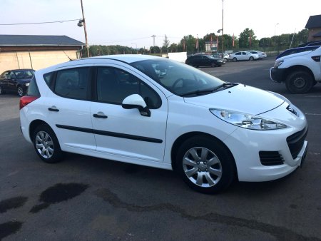 Peugeot 207, 2010 - pohled č. 2