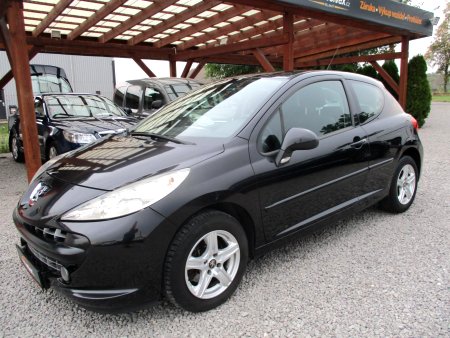 Peugeot 207, 2009 - pohled č. 2