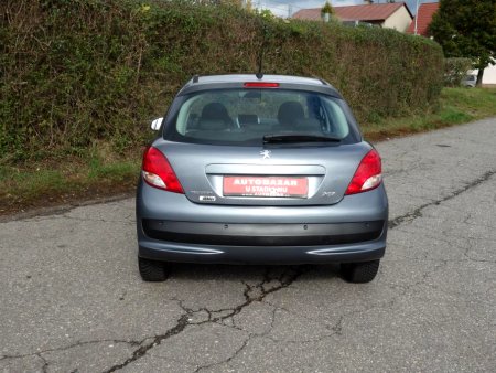 Peugeot 207, 2010 - pohled č. 3