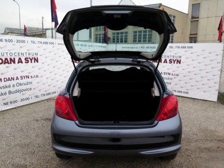 Peugeot 207, 2006 - pohled č. 13