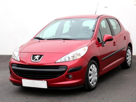 Peugeot 207, 2010 - pohled č. 3