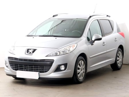 Peugeot 207, 2012 - pohled č. 3