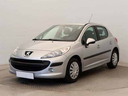 Peugeot 207, 2010 - pohled č. 3