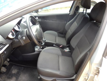 Peugeot 207, 2009 - pohled č. 7