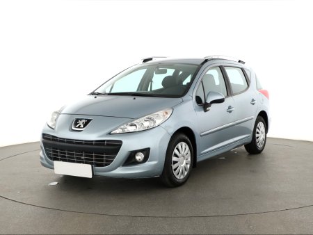 Peugeot 207, 2011 - pohled č. 3