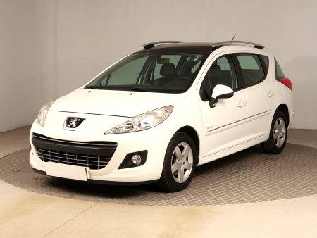 Peugeot 207, 2013 - pohled č. 3